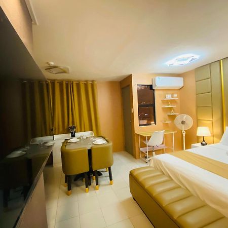 The Barracks Staycation Санта-Роса Экстерьер фото