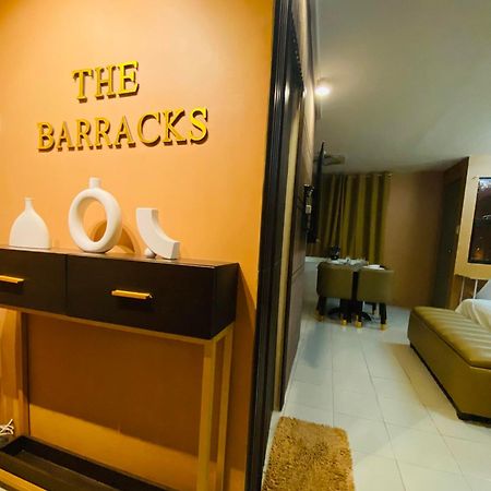 The Barracks Staycation Санта-Роса Экстерьер фото